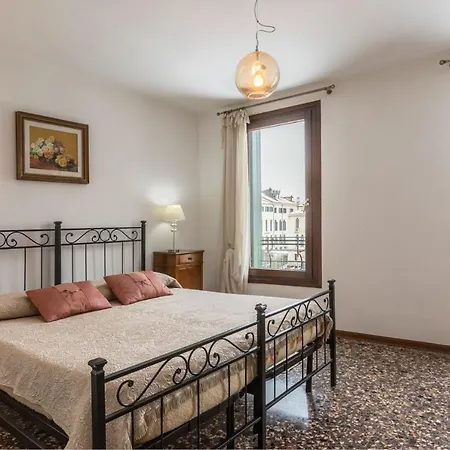 Rialto Mercato Home *